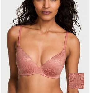 Victoria's Secret Pink Leopard FlexFactor lightly lined plunge demi bra